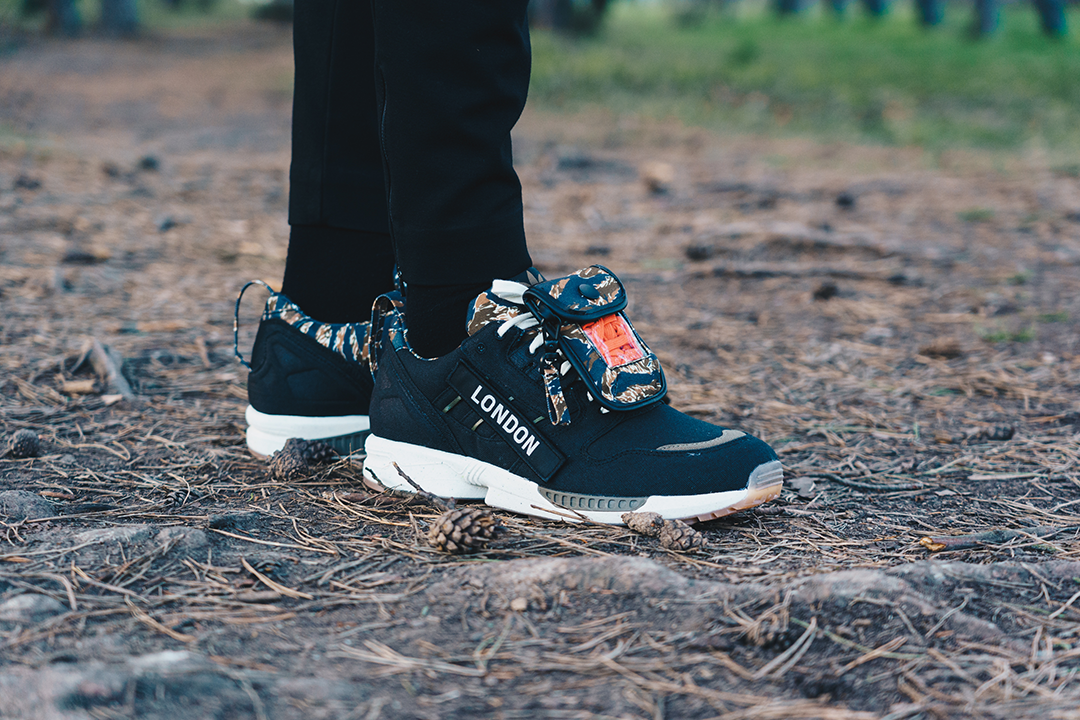 Men's shoes adidas ZX 8000 Out There Core Black/ Collegiate Orange 
